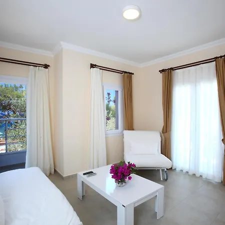 Mer-can Story מלון דירות יאליקאבאק